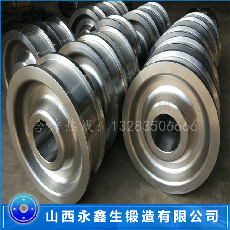 鍛造動(dòng)力轉(zhuǎn)向架車輪