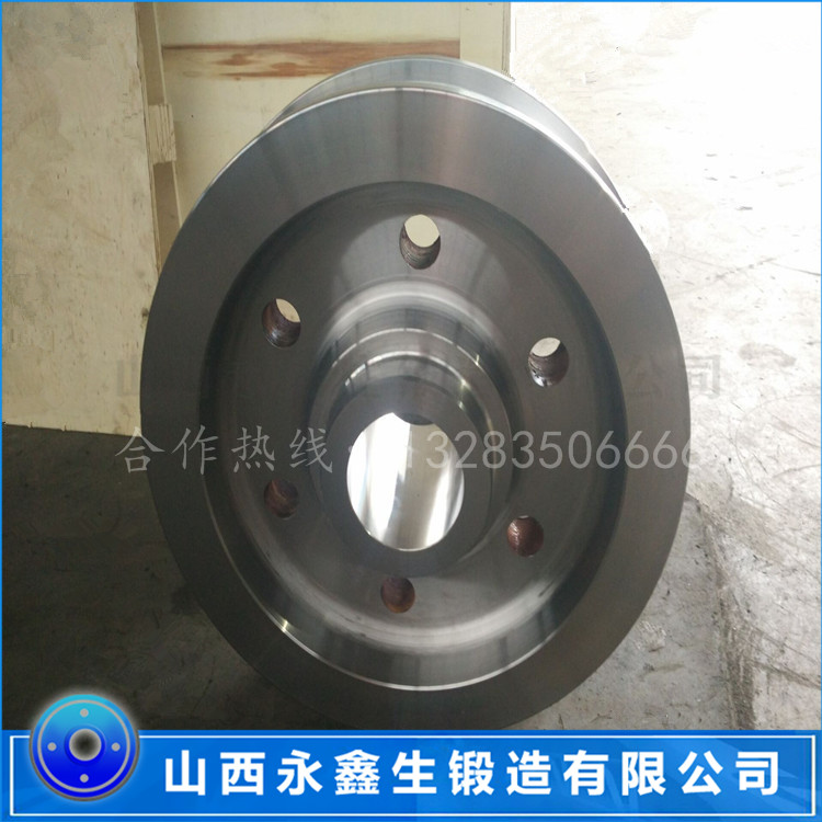 鍛造內(nèi)燃機(jī)車